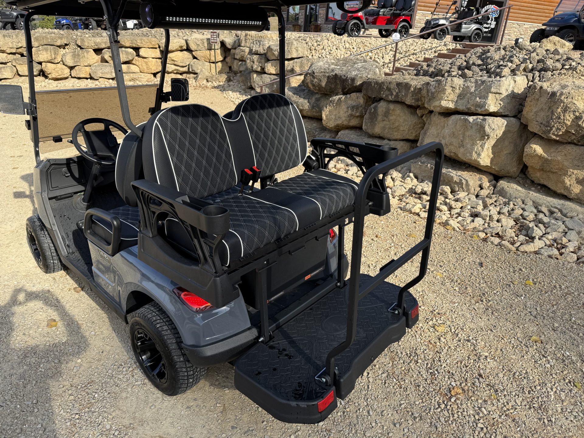 vivid golf carts reviews