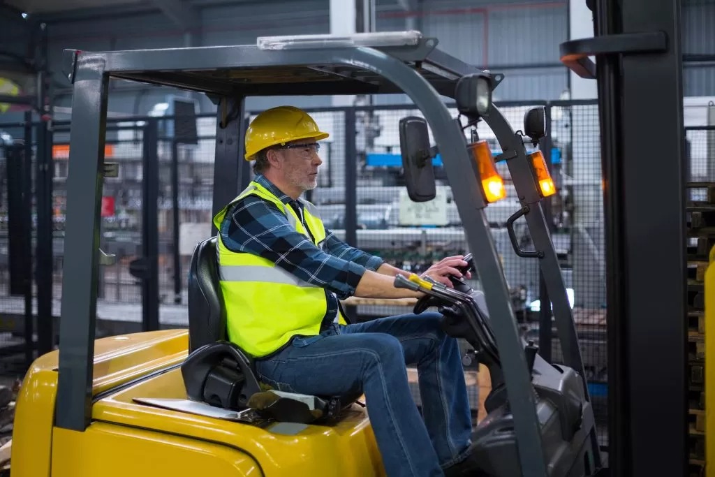 how to check codes on toyota forklift