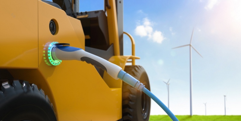 what are your tips to charge a forklift battery