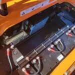 can you power wash golf cart batteries