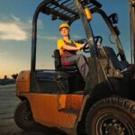 is driving a forklift like driving a car