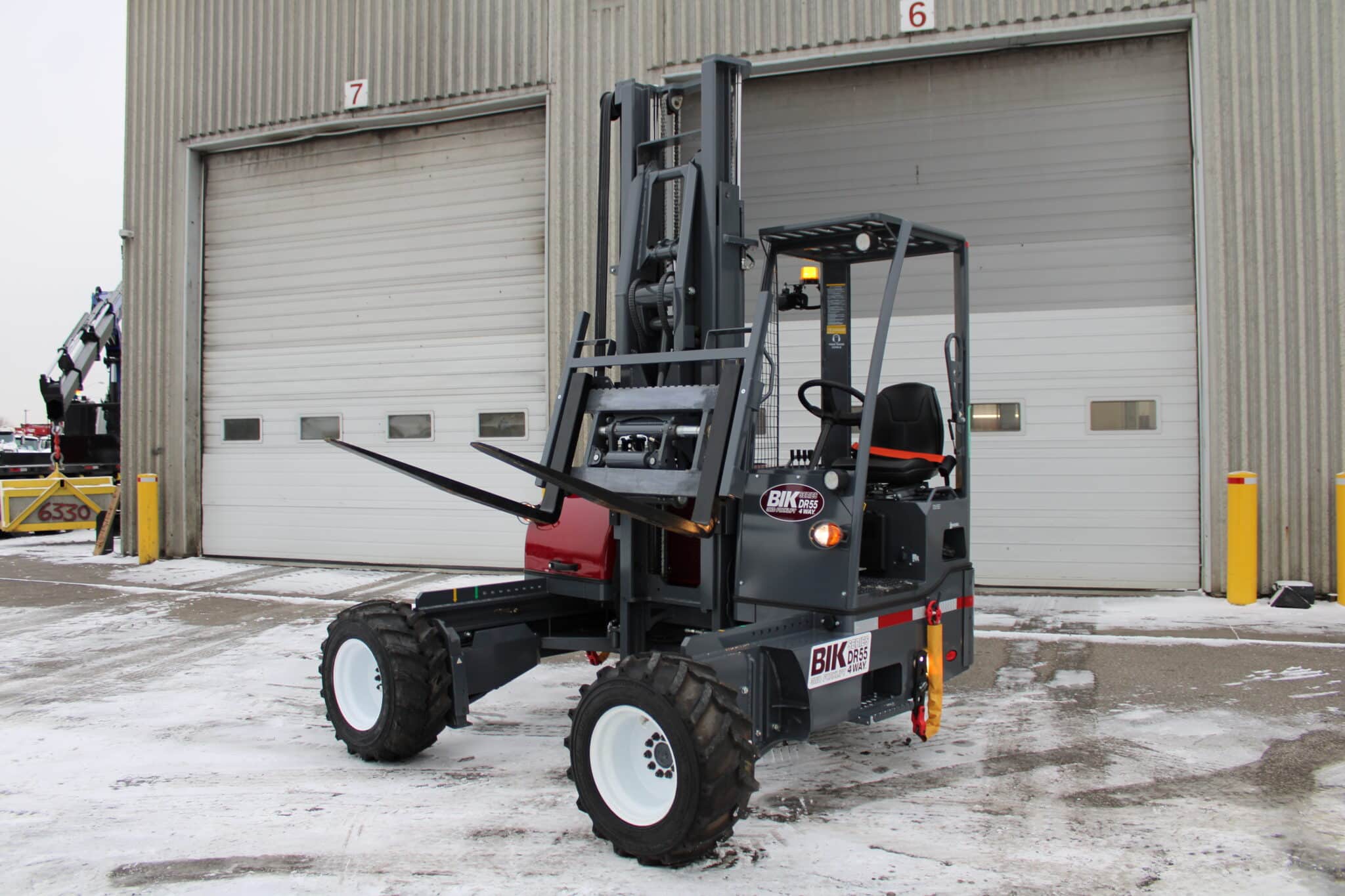 what is a truck-mounted forklift 4 way
