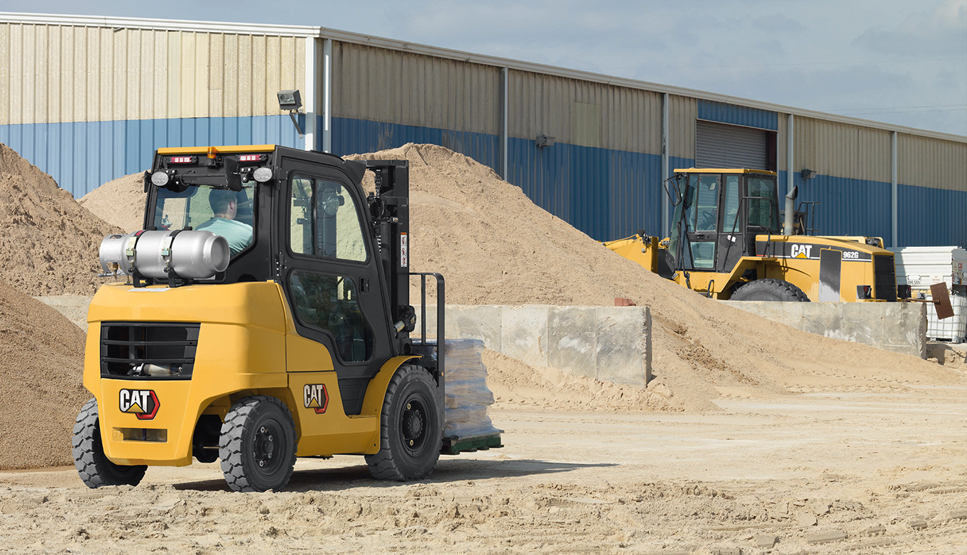 are forklifts used in construction