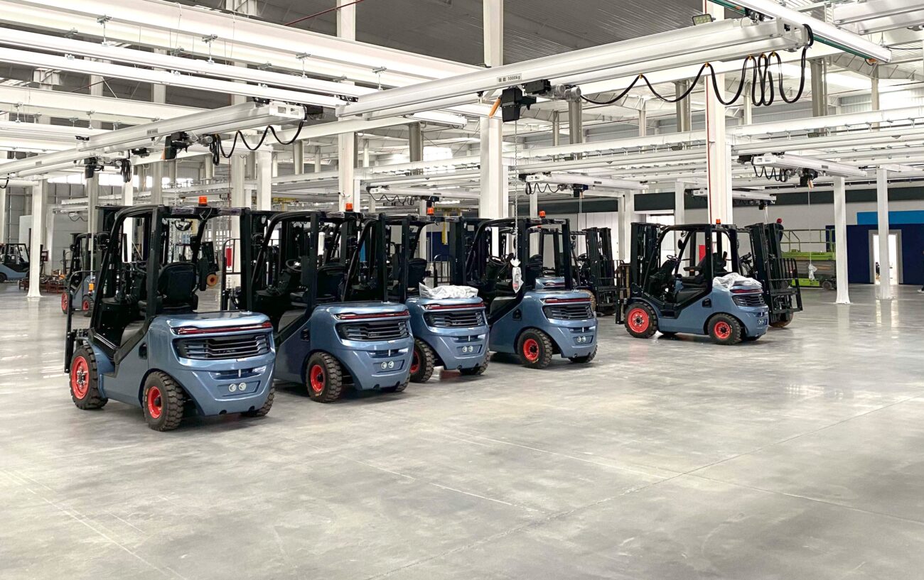 how much does a stand up forklift weigh