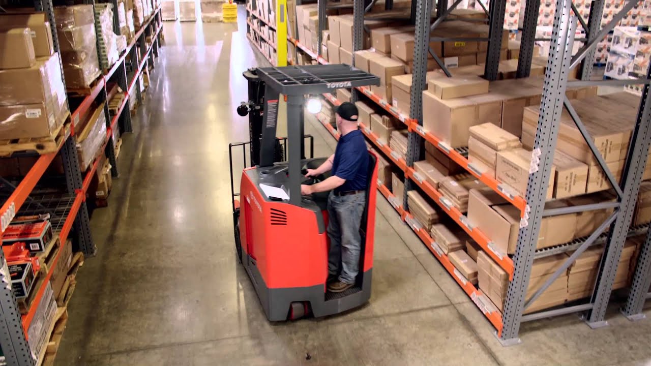 is changing the steering direction on a stand-up forklift illegal