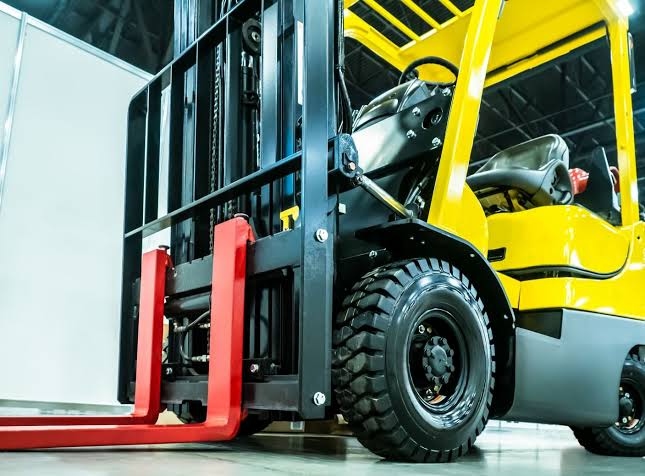 what are the 3 main guards on a forklift