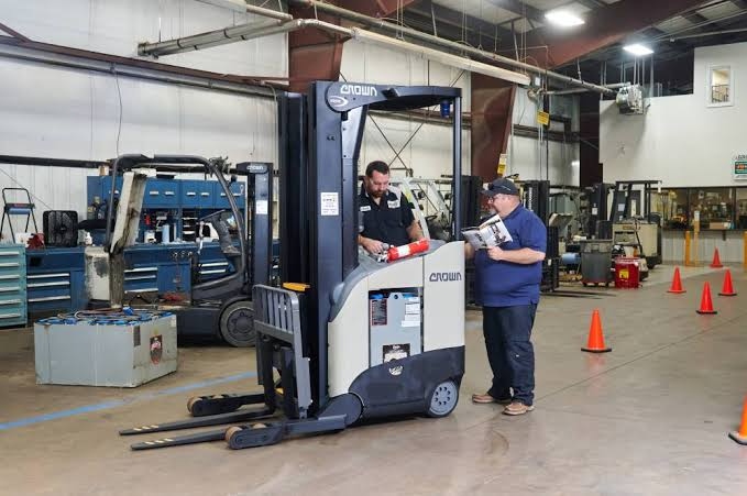 what is plugging forklift