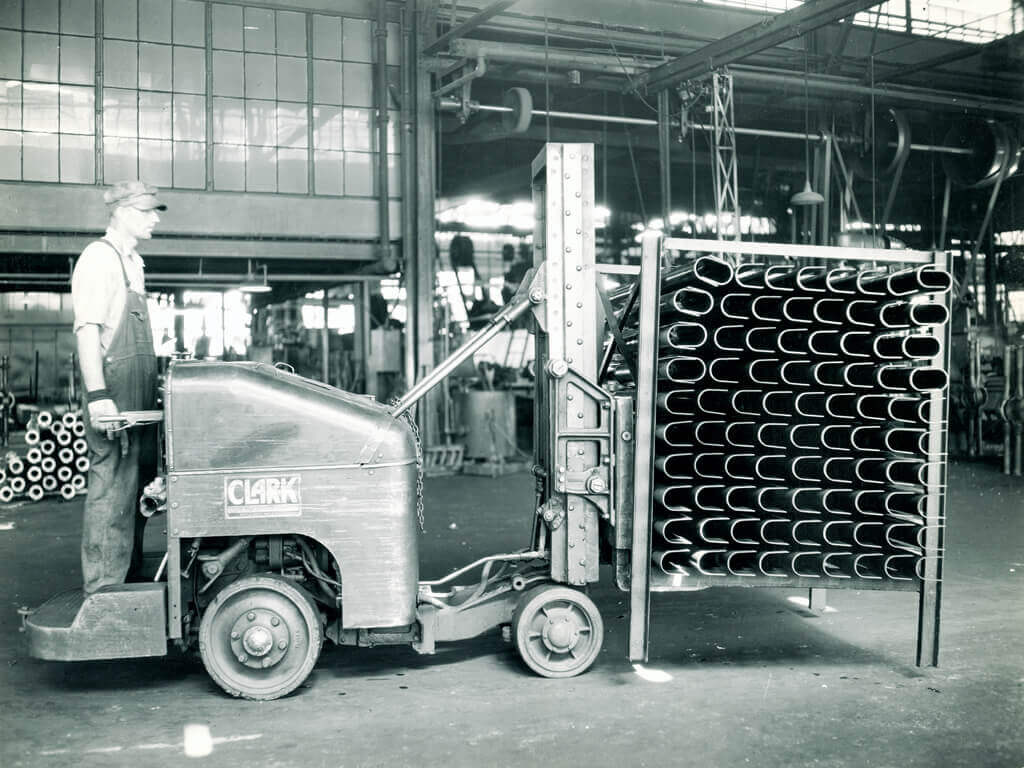 when was the first forklift invented