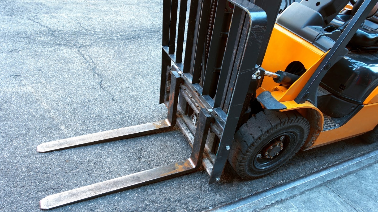how strong are forklift forks