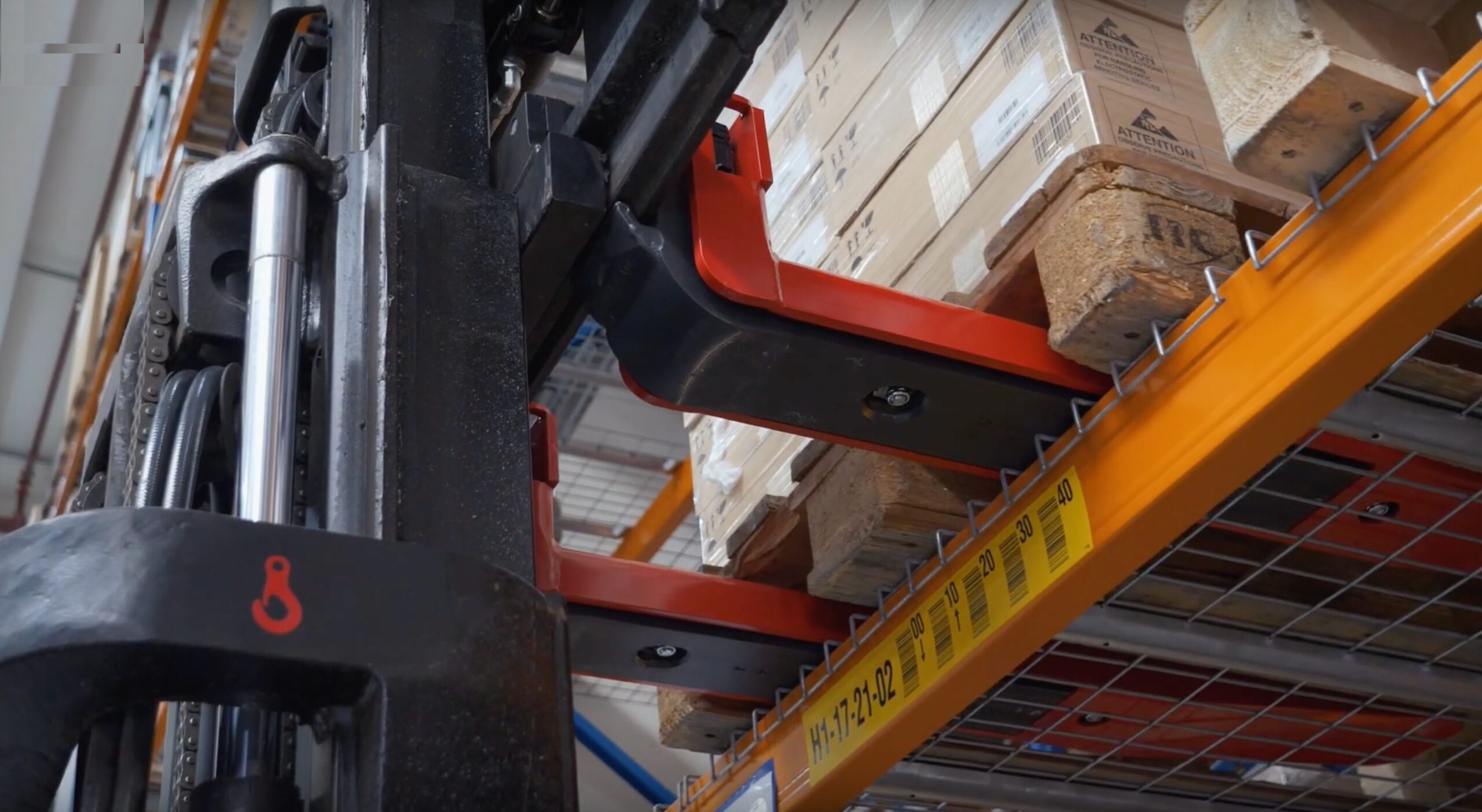 how to add a scale to a forklift​