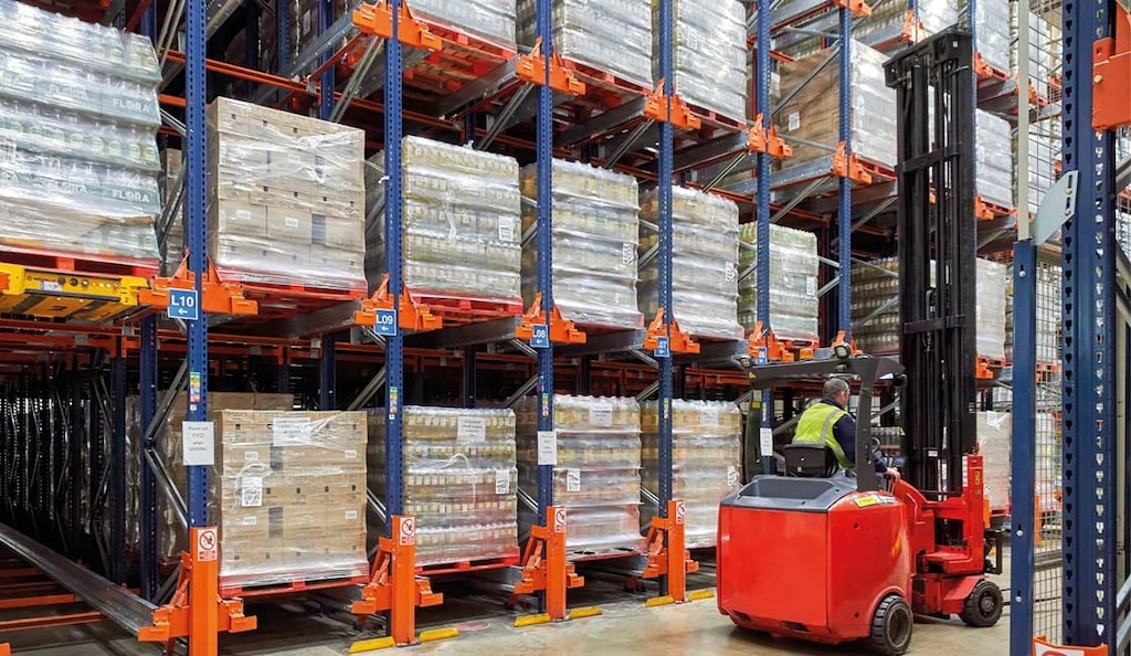 how to check capacity of forklift