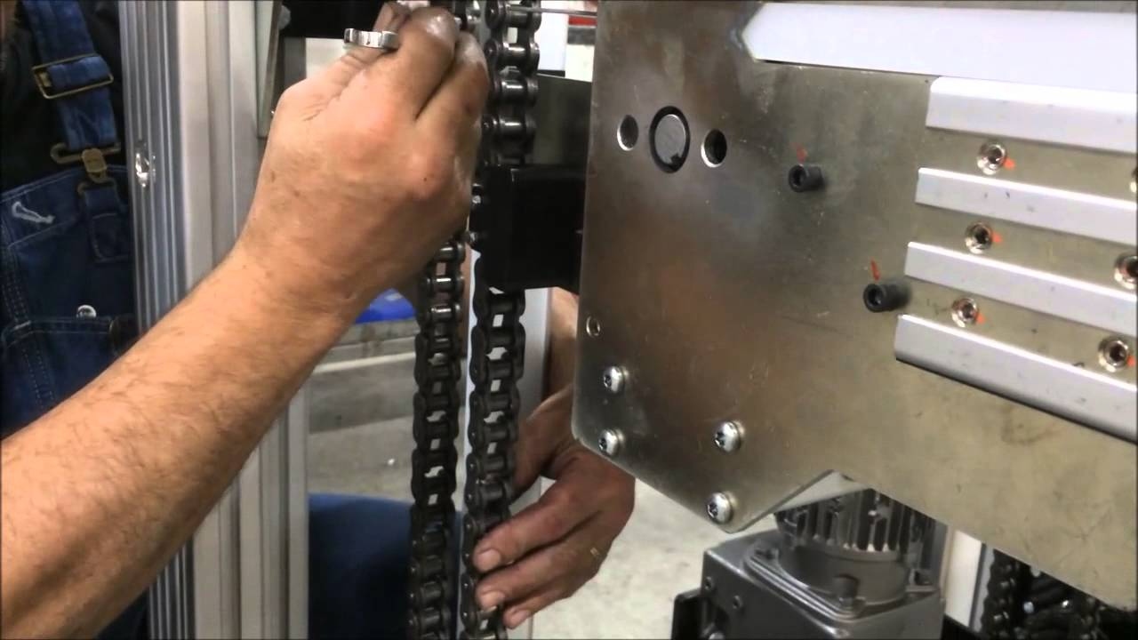 how to check forklift chain wear