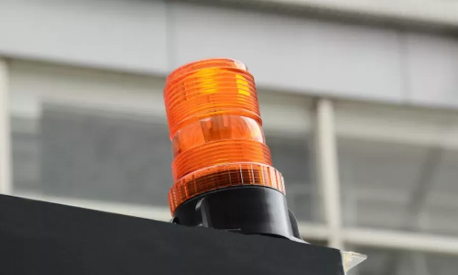 how to install a stobe light to an old forklift